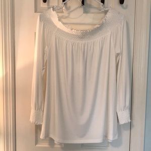 Off The Shoulder beauty ! Calvin Klein